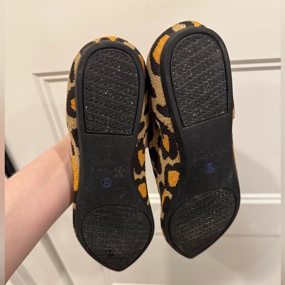 Rothy’s animal print size 8 - Picture 2 of 3